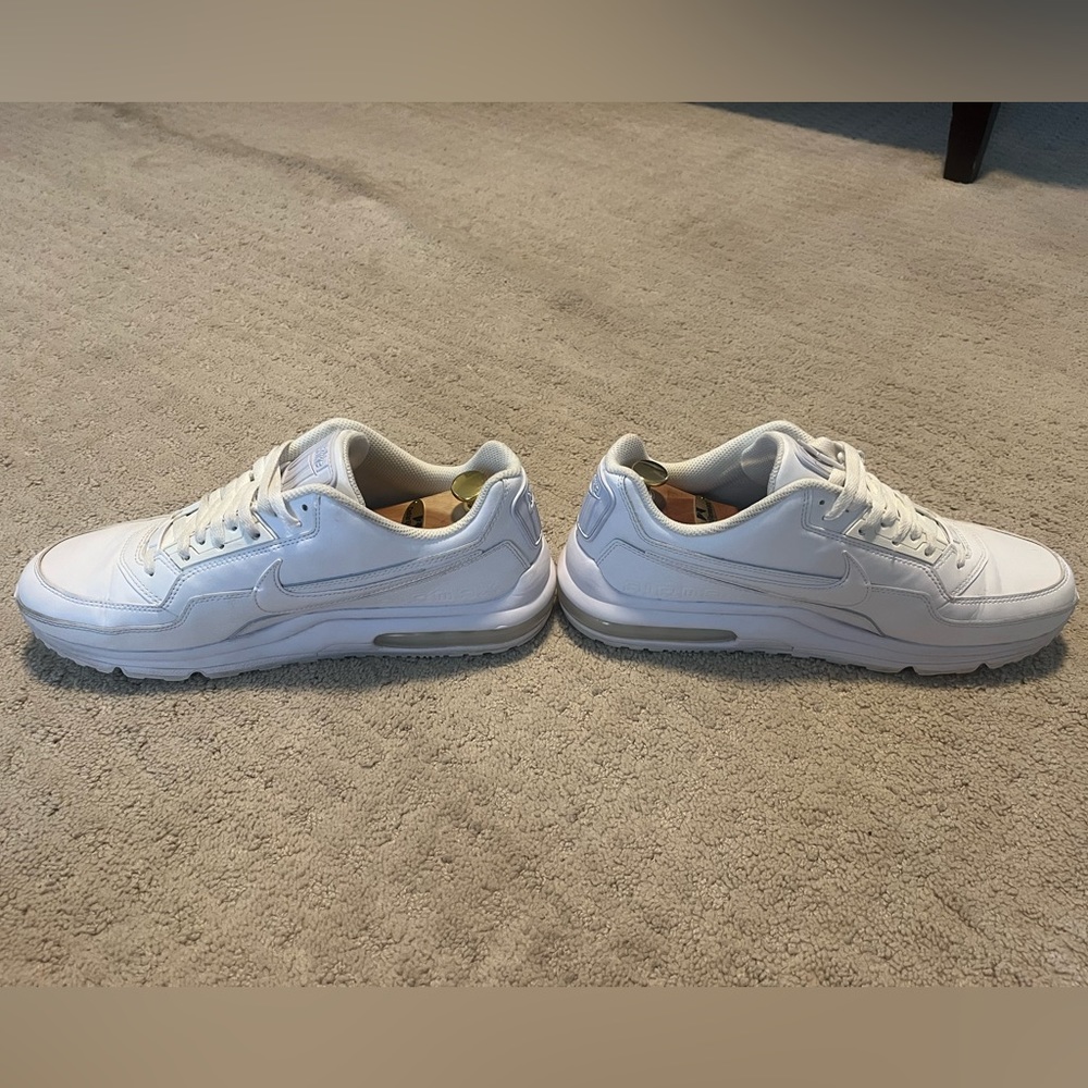 Men’s Nike Air Max LTD3 Sneakers - Picture 2 of 5